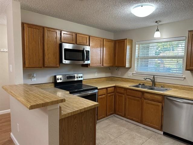 Photo - 2329 Oakmont Dr