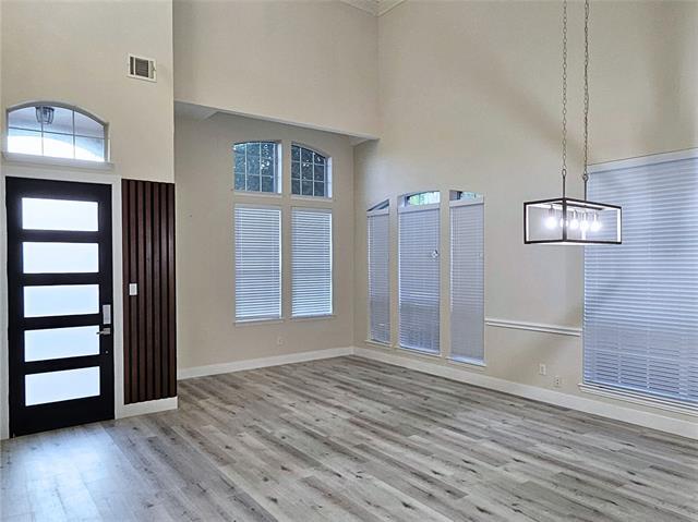 Photo - 2294 Fox Crossing Ln