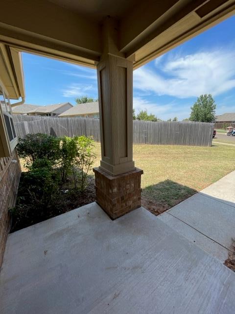 Photo - 3016 Queenston Ave