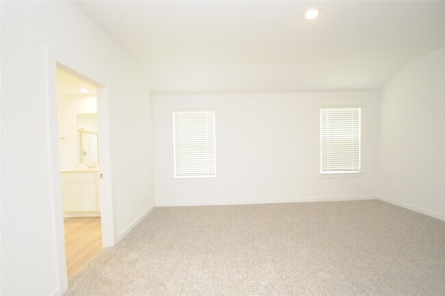 Photo - 1410 Island Grove Dr