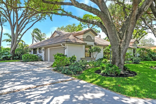 Photo - 4256 Gleneagles Dr