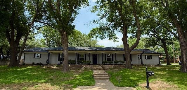 Building Photo - 1507 Greenbrier Dr Rental