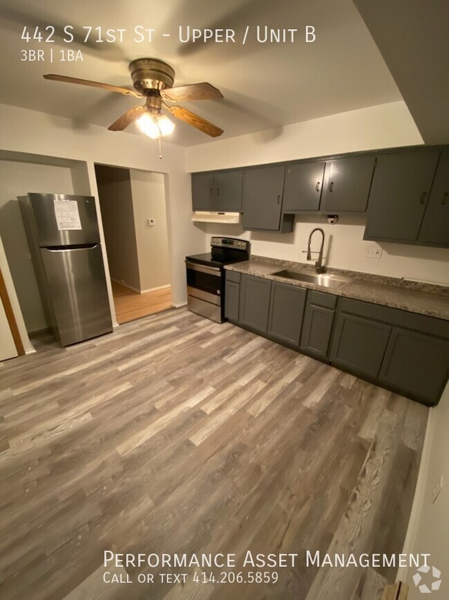 Building Photo - Beautiful Newly Renovated 3BED/1BATH West ... Unit Upper /  B Rental