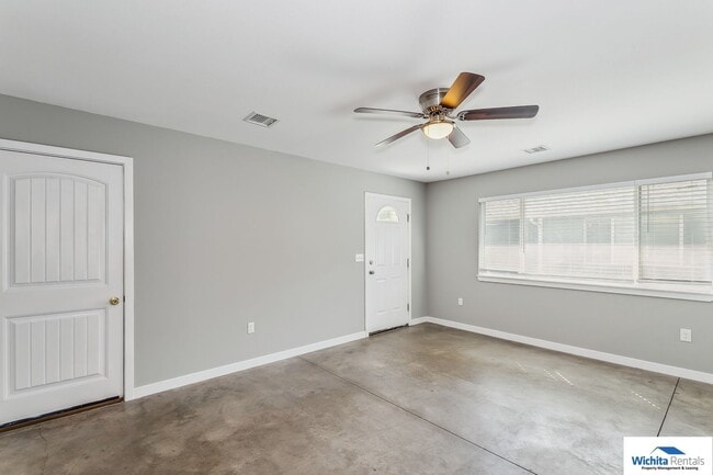 Photo - 3 bedroom 2 bath duplex