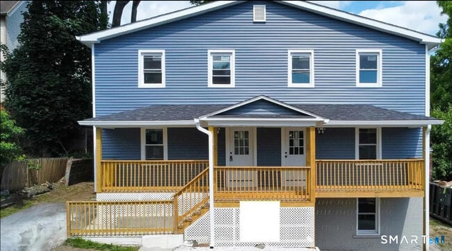 Building Photo - 36 2nd Ave Unit 2A