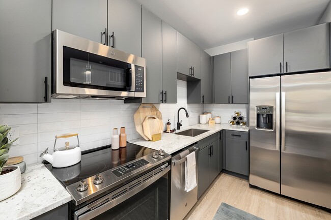 Building Photo - Solis Hills