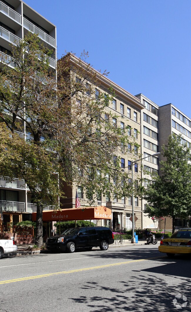 Photo - Hampshire House