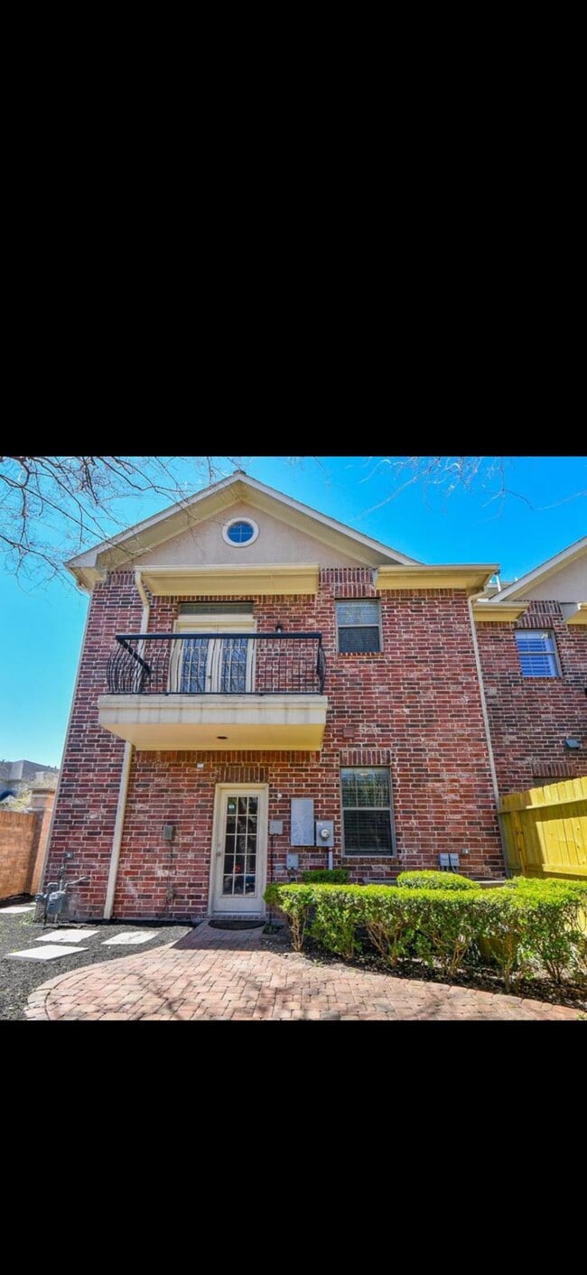 Photo - 8002 Stoneyway Dr