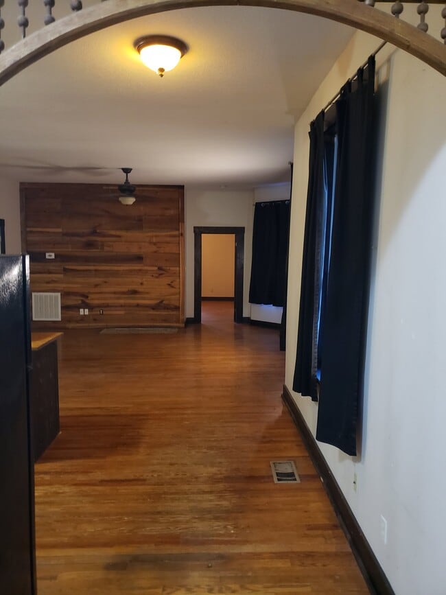 Photo - 1422 Coker Ave Unit 2