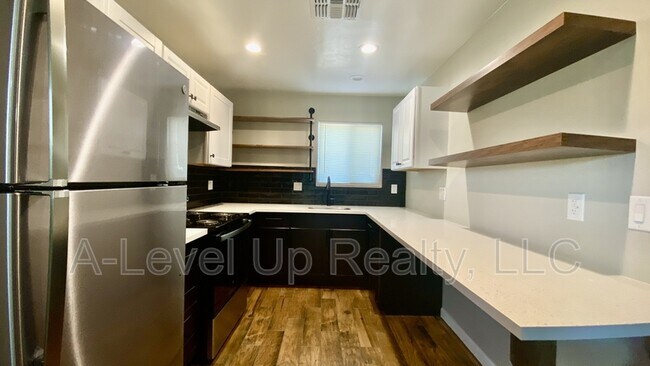 Photo - 2341 S 3rd Ave