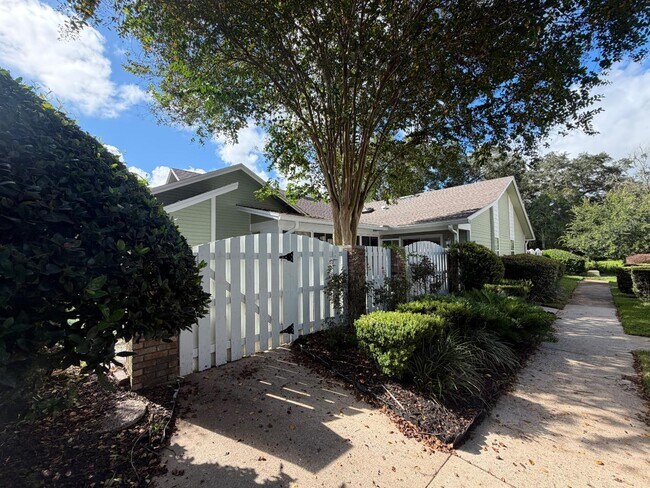 3438 NW 104th Way