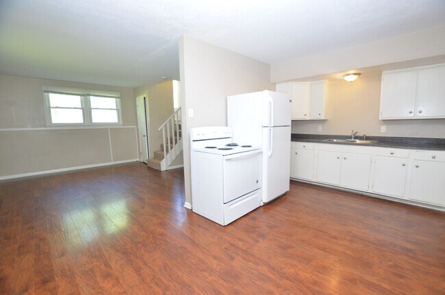 Photo - Cute Move-in Ready Duplex!