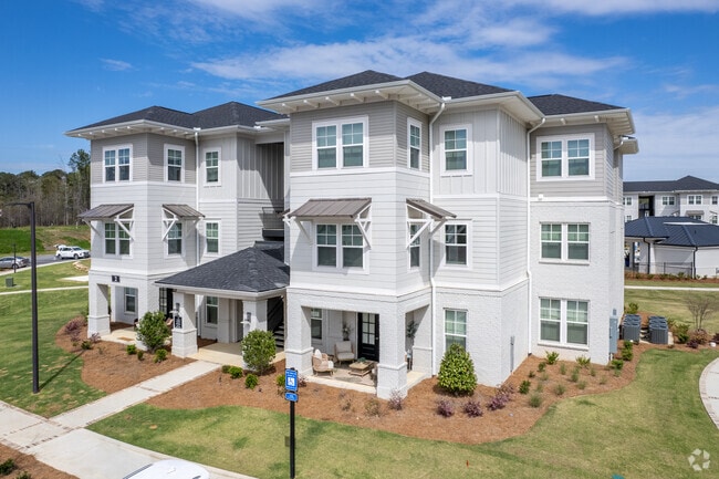 Greystone at Mulberry Grove