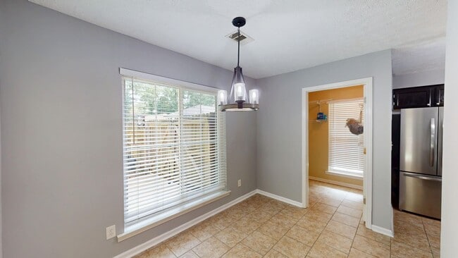 Photo - Lovely 3/2 in the Heart of Millbrook