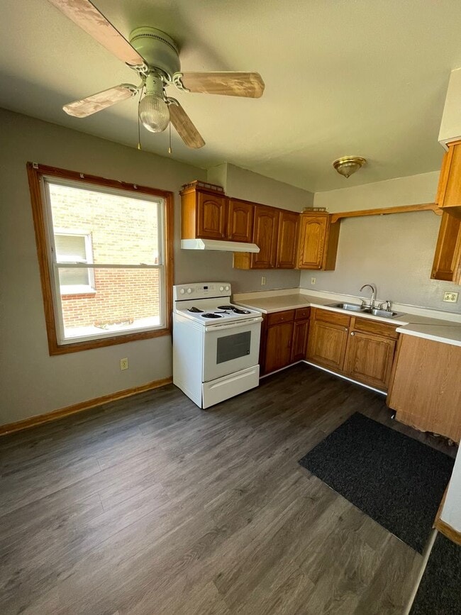 8809 W Villard Ave Unidad 1