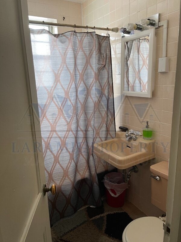 Photo - 1010 Grand Ave Unit 4