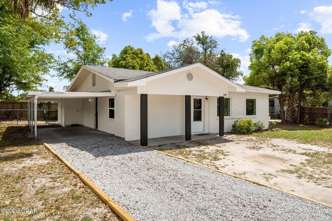 Photo - 708 Cactus Ave