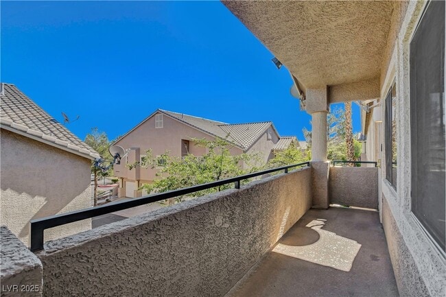 Photo - 2052 Jade Creek St Unidad 203