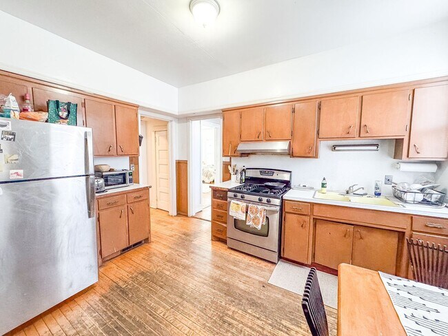 Photo - 1632 Jefferson St Unit #1