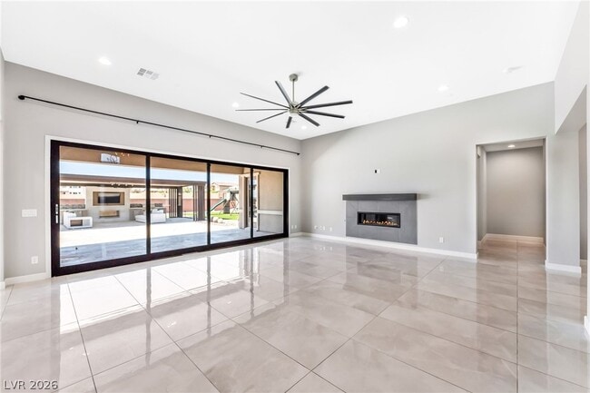 Photo - 8477 Wolf Mountain Ct