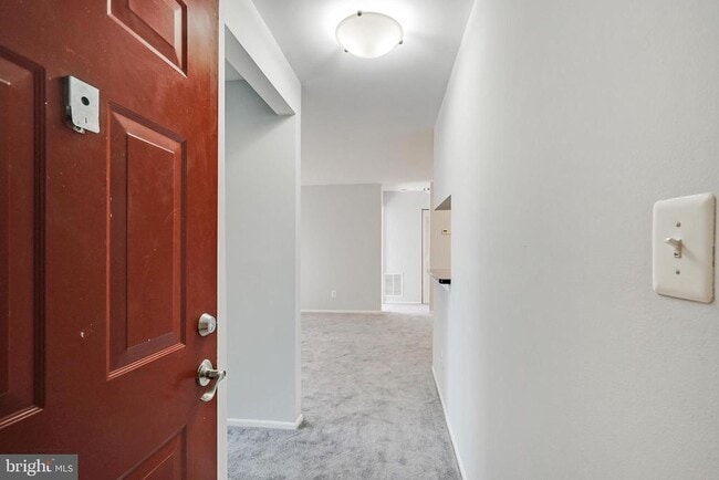 Building Photo - 1781 Jonathan Way Unit 1781-I Rental