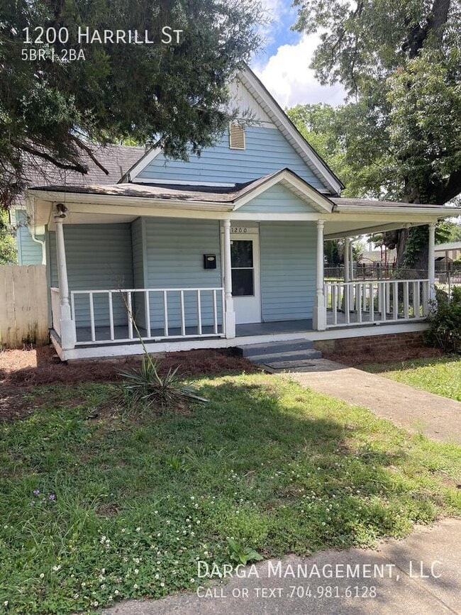 Building Photo - 1200 Harrill St Rental