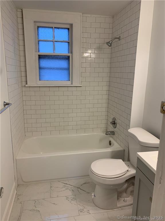 Photo - 181 Fox St Unit 2