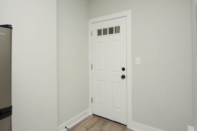 Photo - 423 W Belden Ave Unit 102W