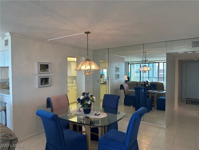 Building Photo - 26171 Hickory Blvd Unit 7C