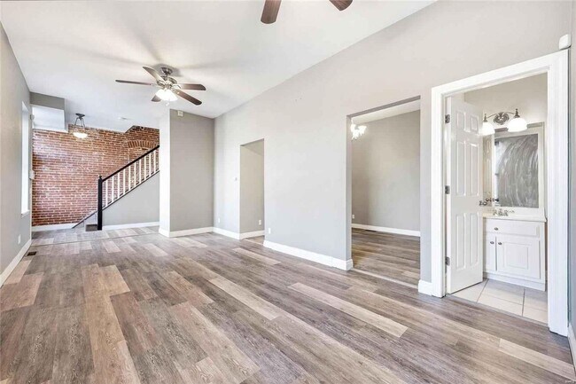 Photo - Allen Market Ln - 1229-1231 Unit 1231