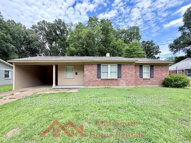 Building Photo - 1730 Tahiti Ln