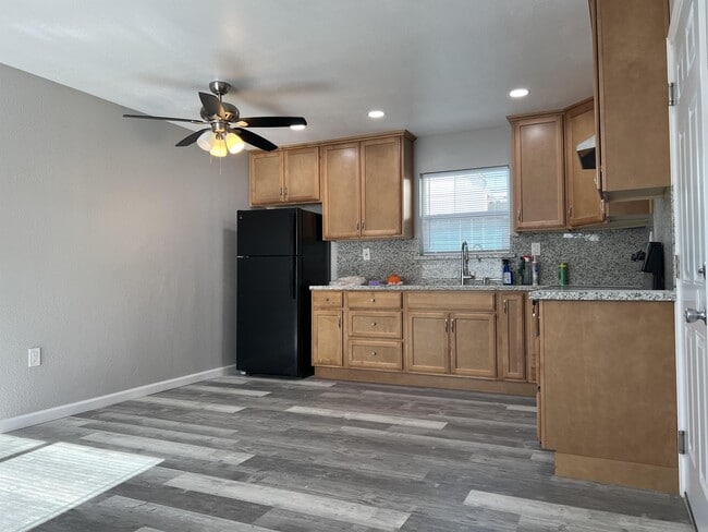 Photo - 26204 Underwood Ave