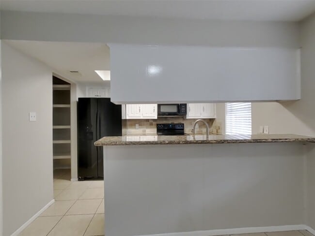 Photo - 20203 Fox Haven Ln