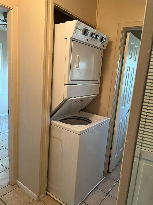 Photo - 75 Baldwin Ln