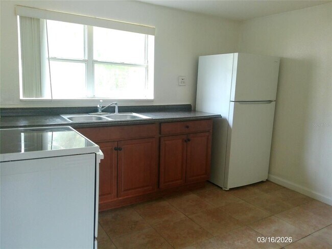 Photo - 808 S Central Ave