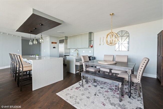 Photo - 505 N Lake Shore Dr