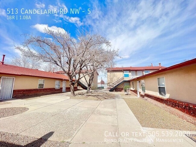 Photo - 513 Candelaria Rd NW Unit 5