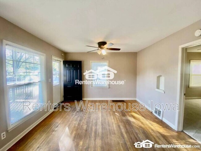 Photo - 6119 Franklin Ave