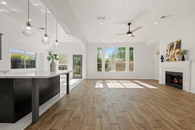 Photo - 3538 Lakeaires Ln