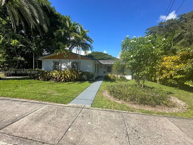 Photo - 3755 Oak Ave