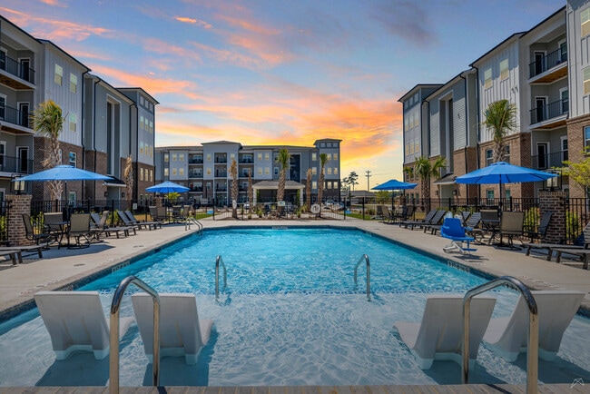 Parkway at 31 Apartments