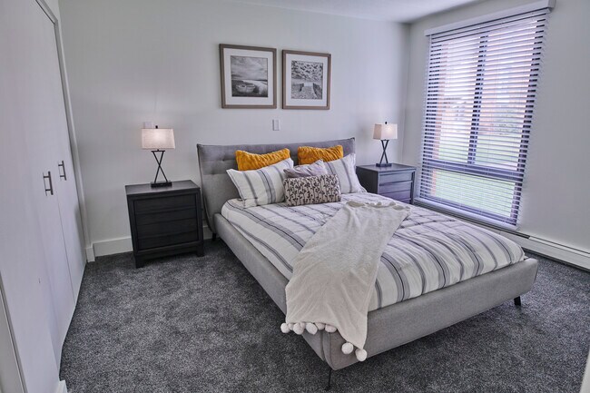 Sycamore Place Apartments