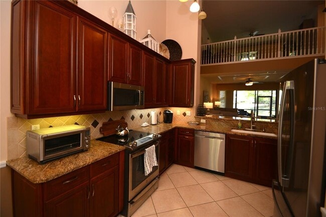 Photo - 706 Cobblestone Dr