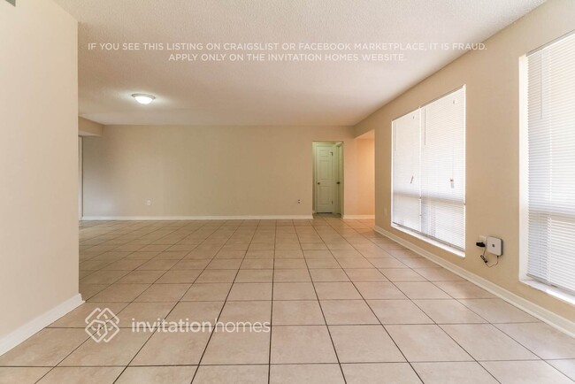 Photo - 7937 Fairway Blvd