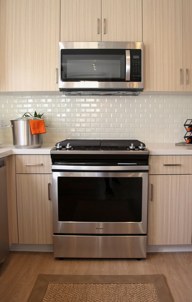 Baypointe Apartment Homes