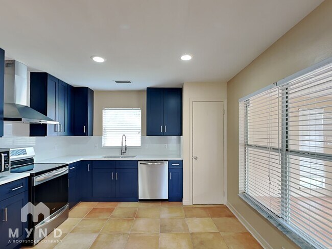 Photo - 1938 Blue Fox Ct