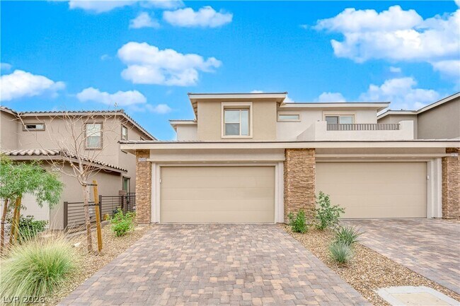 Building Photo - 11665 Redwood Mountain Ave