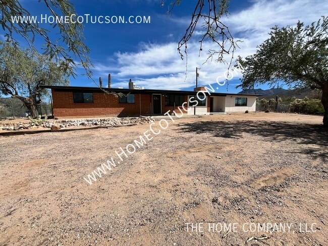 Photo - 6060 N Van Ark Rd