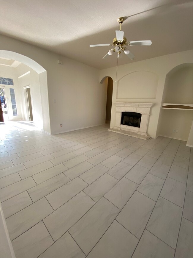 Building Photo - 17702 Forest Haven Trail