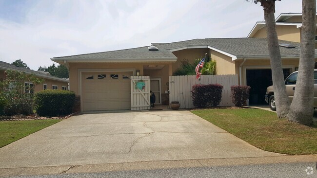 Building Photo - 501 Cotton Creek Dr Rental